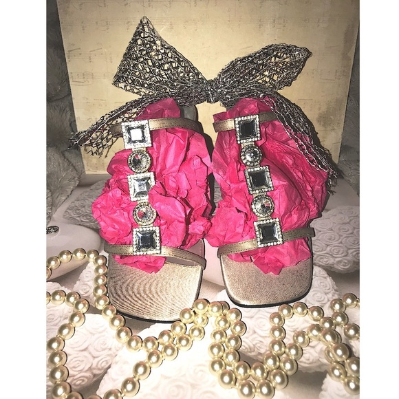 NBW CRYSTAL HEELS - Picture 1 of 6